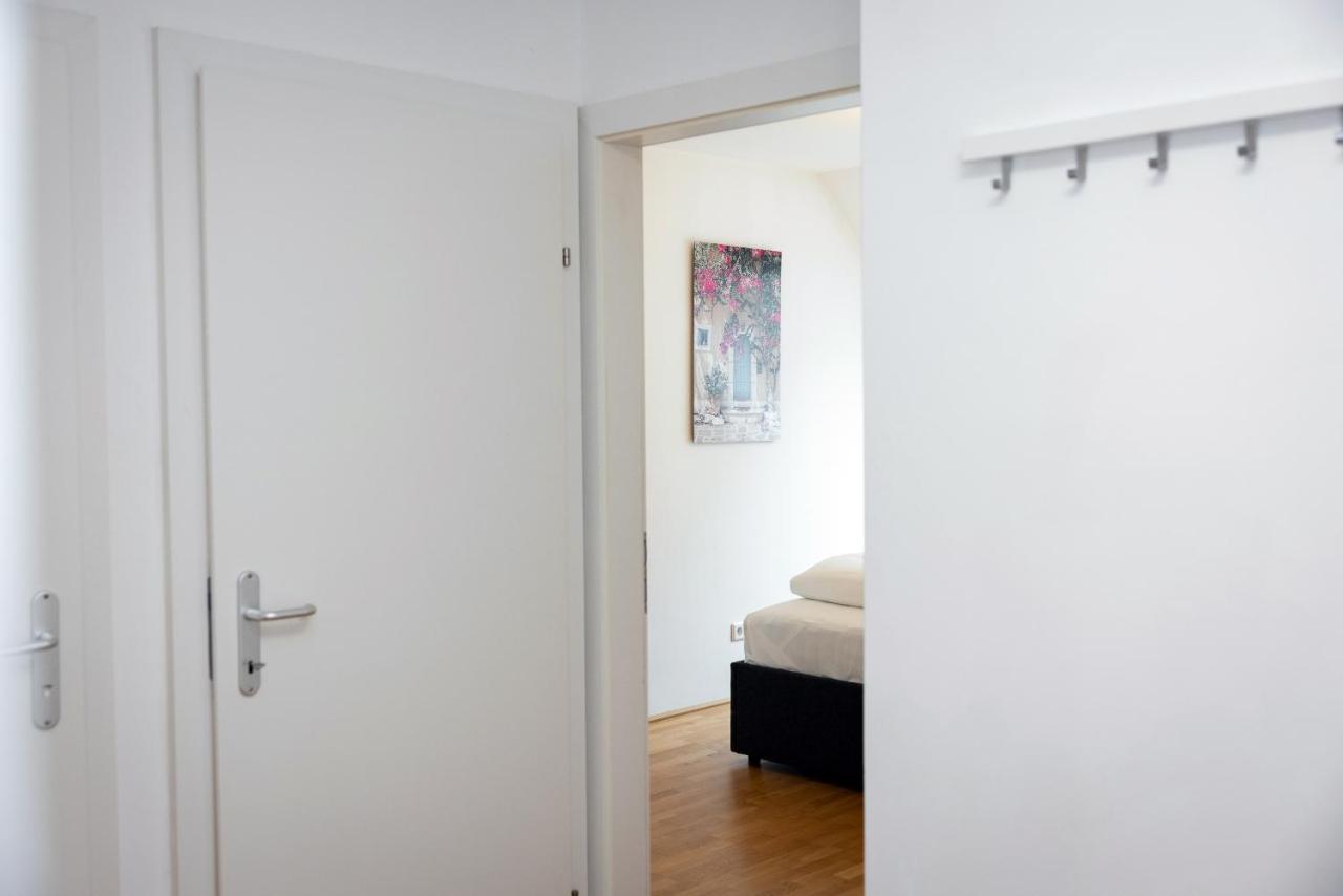 וינה Premium 80 M2 Rooftop Apartment - 5 Min To Center מראה חיצוני תמונה